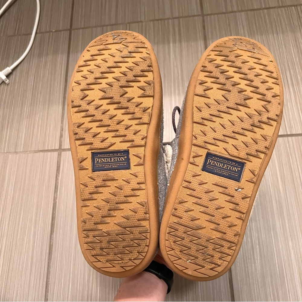 Pendleton Caravan Slippers Wool Washable Sherpa L… - image 9